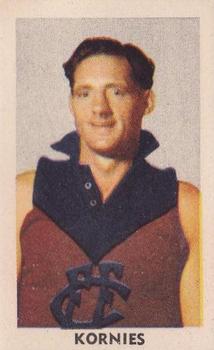 1949 Kornies Victorian Footballers #66 Bert Clay Front